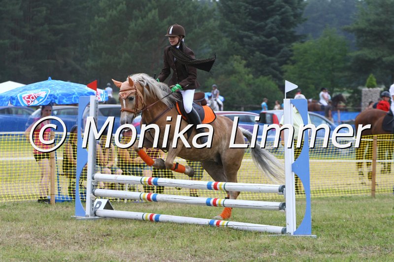 106M0345_Melitta_Jump_run.JPG