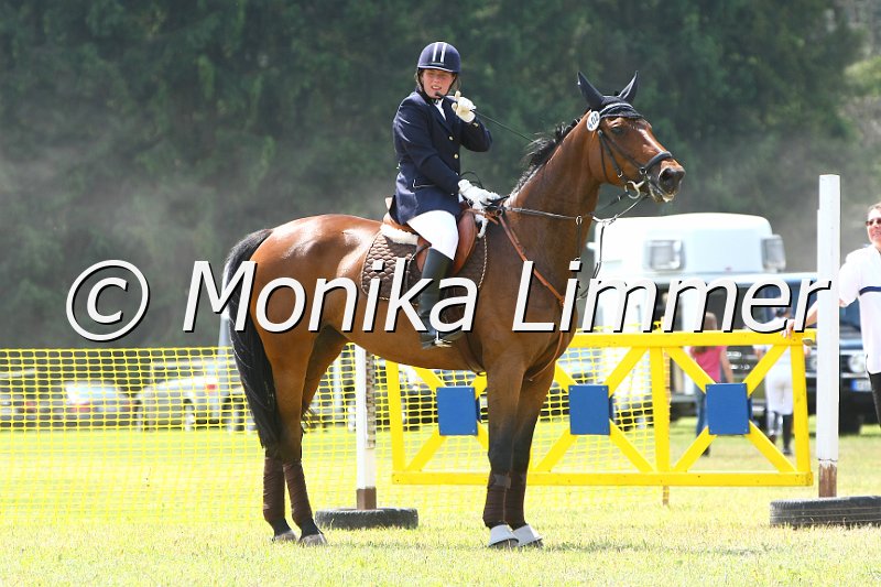 105M8756.JPG - Turnier Ebersbach am 04.-05. Juni 2011Foto von Monika Limmerwww.foto-limmer.de
