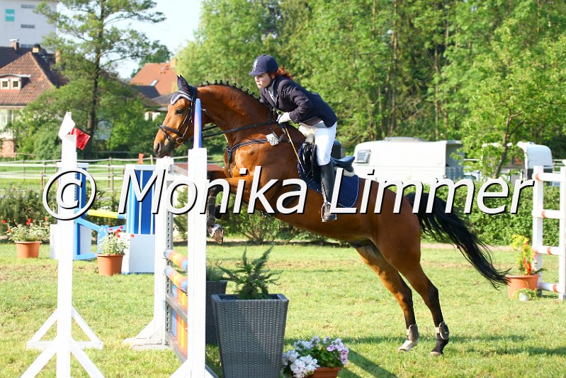 105M3160.JPG - Turnier Sonnfeld Frankenhof Mai 2011Foto von Monika Limmer, Kulmbachwww.foto-limmer.de
